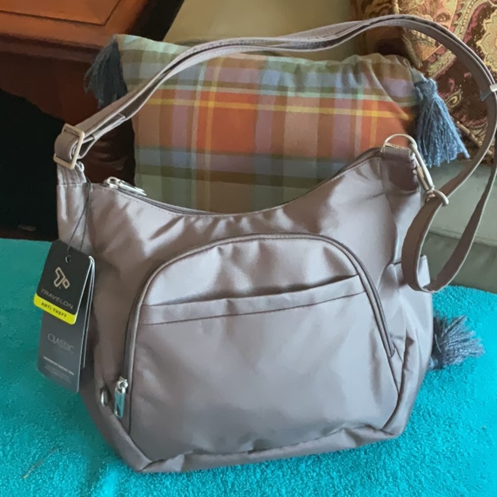 Travelon crossbody bucket bag